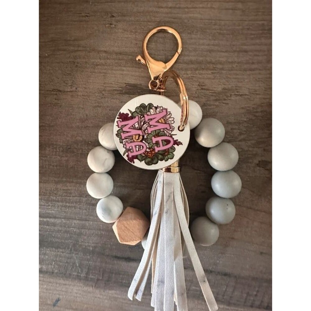 Mama keychain